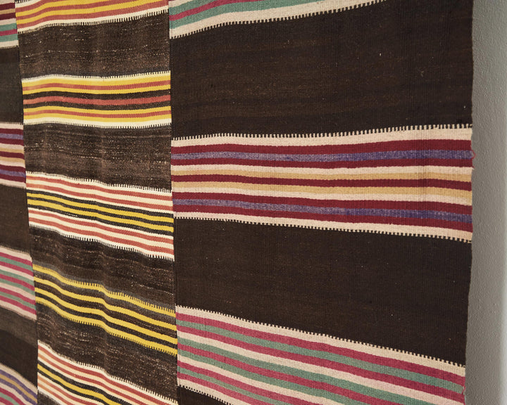 Brown Kilim Rug 6' 5" x 10' 6" | No. VR24987