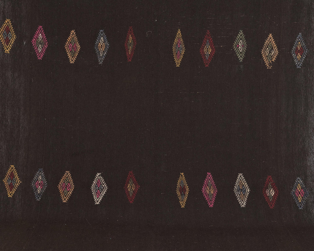 Brown Kilim Rug 7' 5" x 10' 7" | No. VR72532