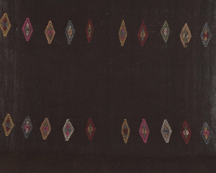 Brown Kilim Rug 7' 5" x 10' 7" | No. VR72532