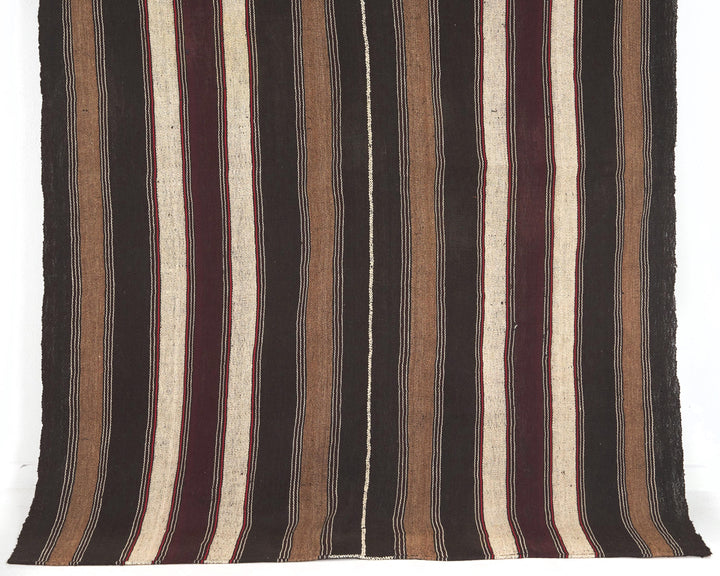 Brown Kilim Rug 5' 1" x 7' 5" | No. VR76769
