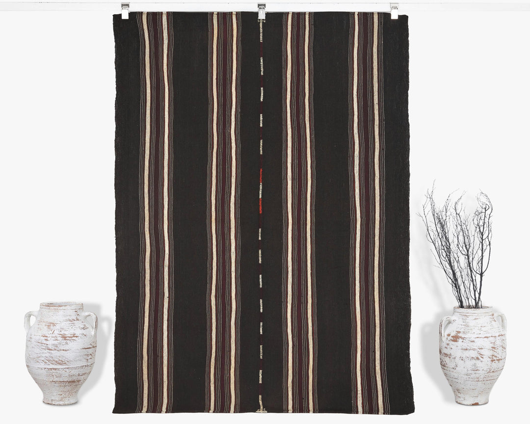 Brown Kilim Rug 4' 10" x 6' 7" | No. VR67230