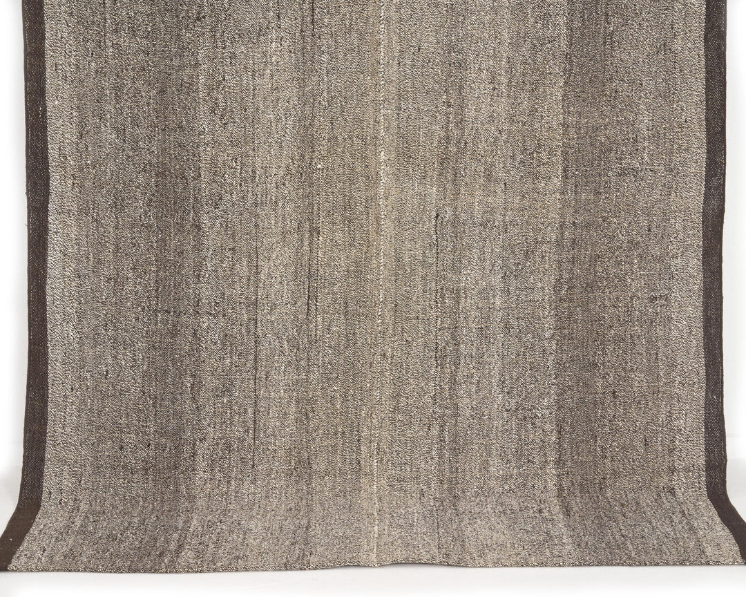Black Kilim Rug 7' 10" x 5' 5" | No. VR48276