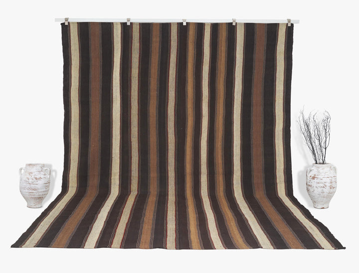 Kilim Rug 8' 6" x 11' 6" | No. VR39847