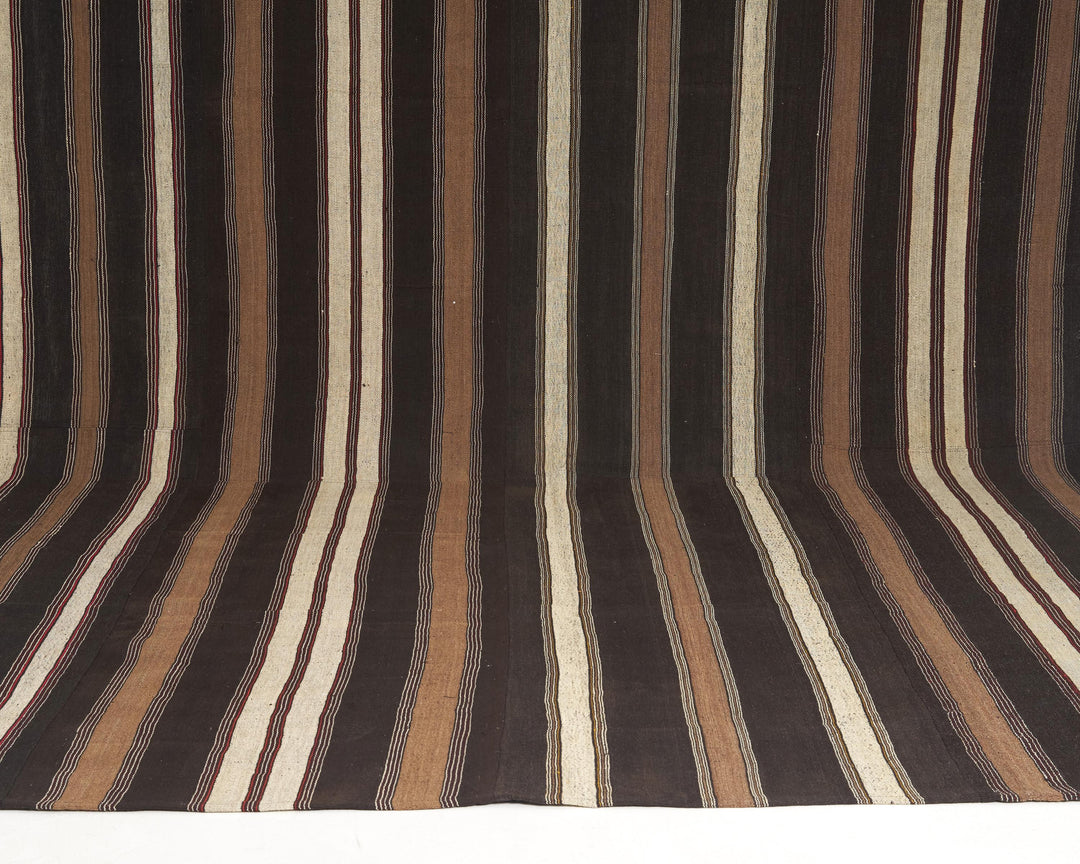Kilim Rug 9' 4" x 12' 8" | No. VR83586