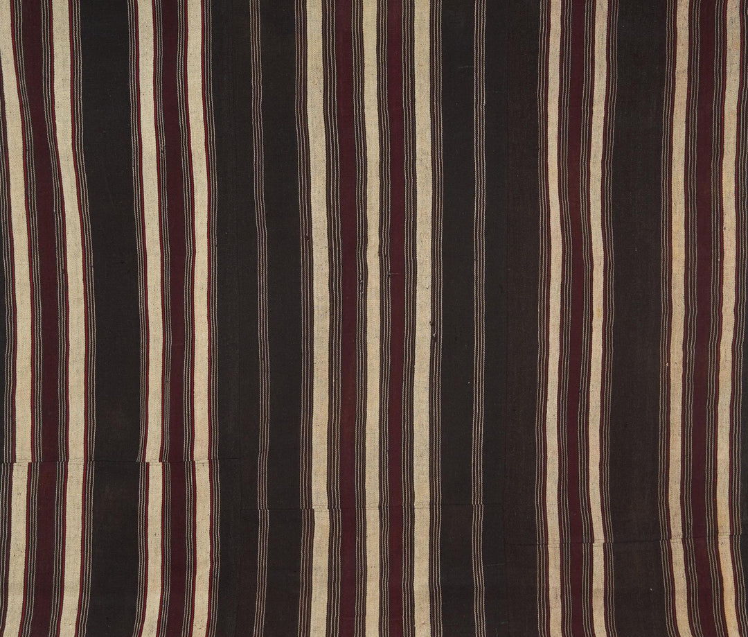 Brown Kilim Rug 7' 1" x 11' 8" | No. VR71272