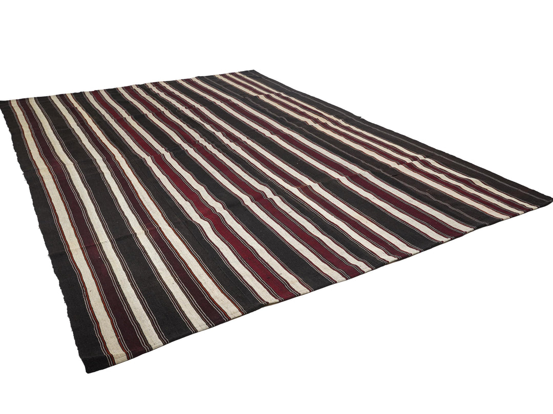 Brown Kilim Rug 9' 1" x 13' | No. VR84921