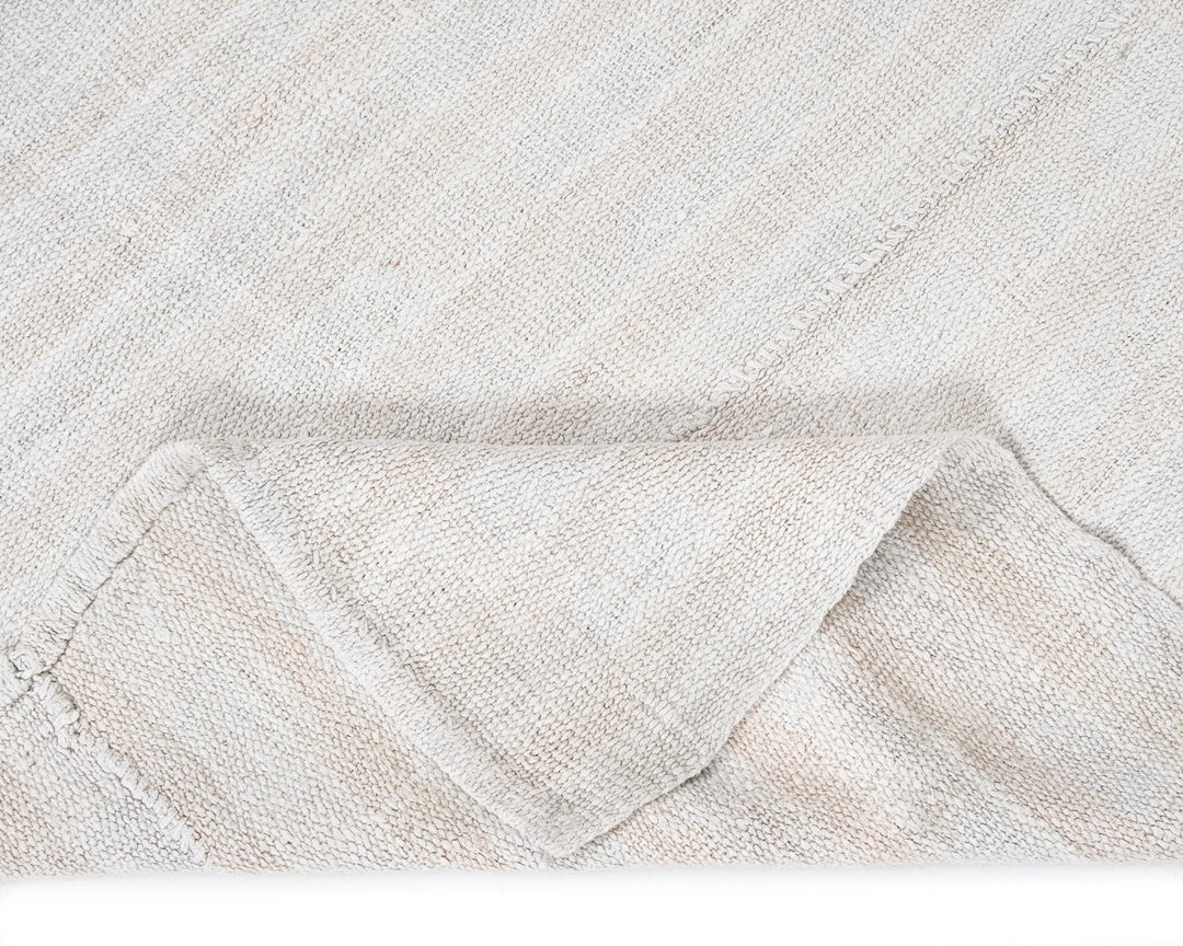 Neutral Runner Rug 2' 7" x 13' 8" | No. VR16154