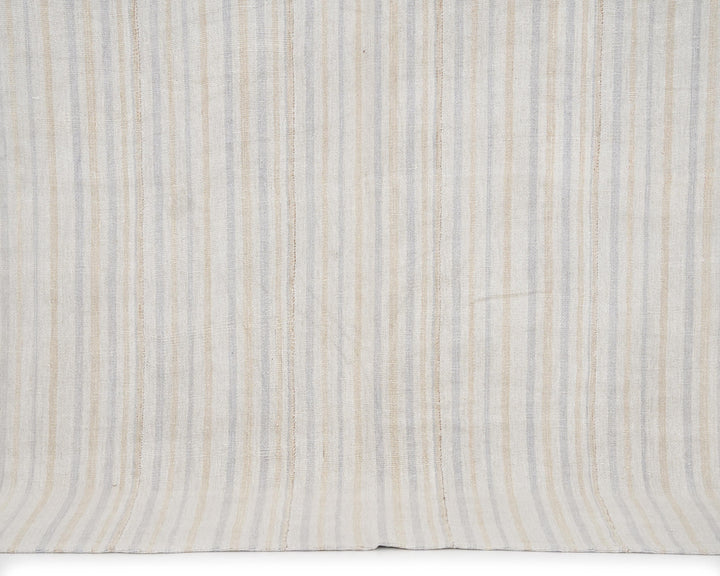 Kilim Rug 6' 1" x 7' 11" | No. VR34302