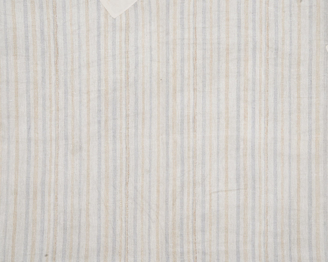 Kilim Rug 6' 1" x 7' 11" | No. VR34302