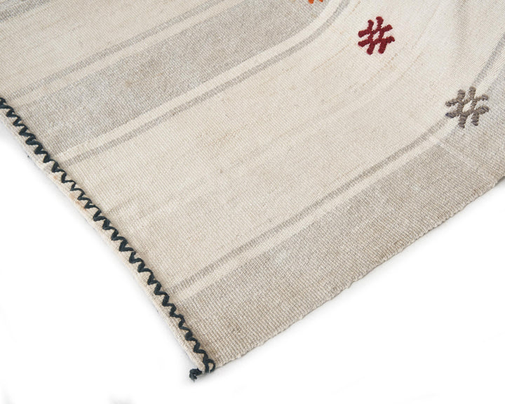 Kilim Rug 6' 7" x 7' 6" | No. VR65117
