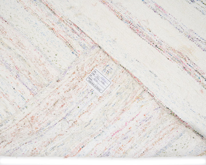Neutral Kilim Rug 5' 8" x 11' 3" | No. VR14977