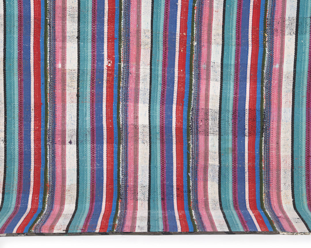 Kilim Rug 6' 1" x 7' 8" | No. VR50838