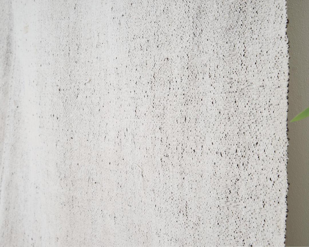 White Kilim Rug 6' 11" x 10' 10" | No. VR82820
