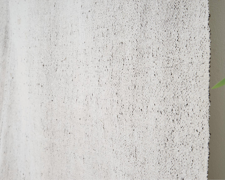 White Kilim Rug 6' 11" x 10' 10" | No. VR82820