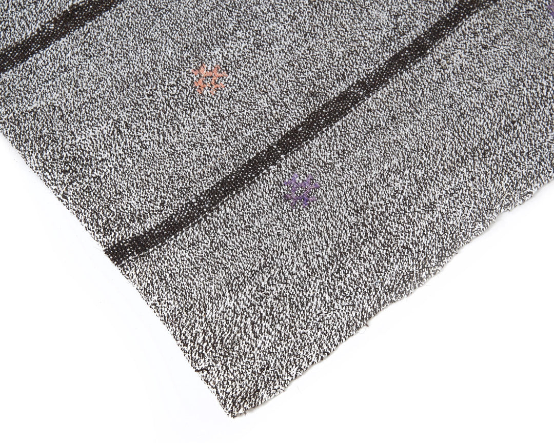 Gray Kilim Rug 6' x 6' 7" | No. VR26903