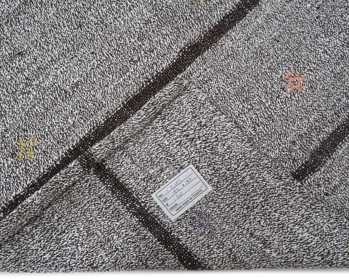 Gray Kilim Rug 6' x 6' 7" | No. VR26903
