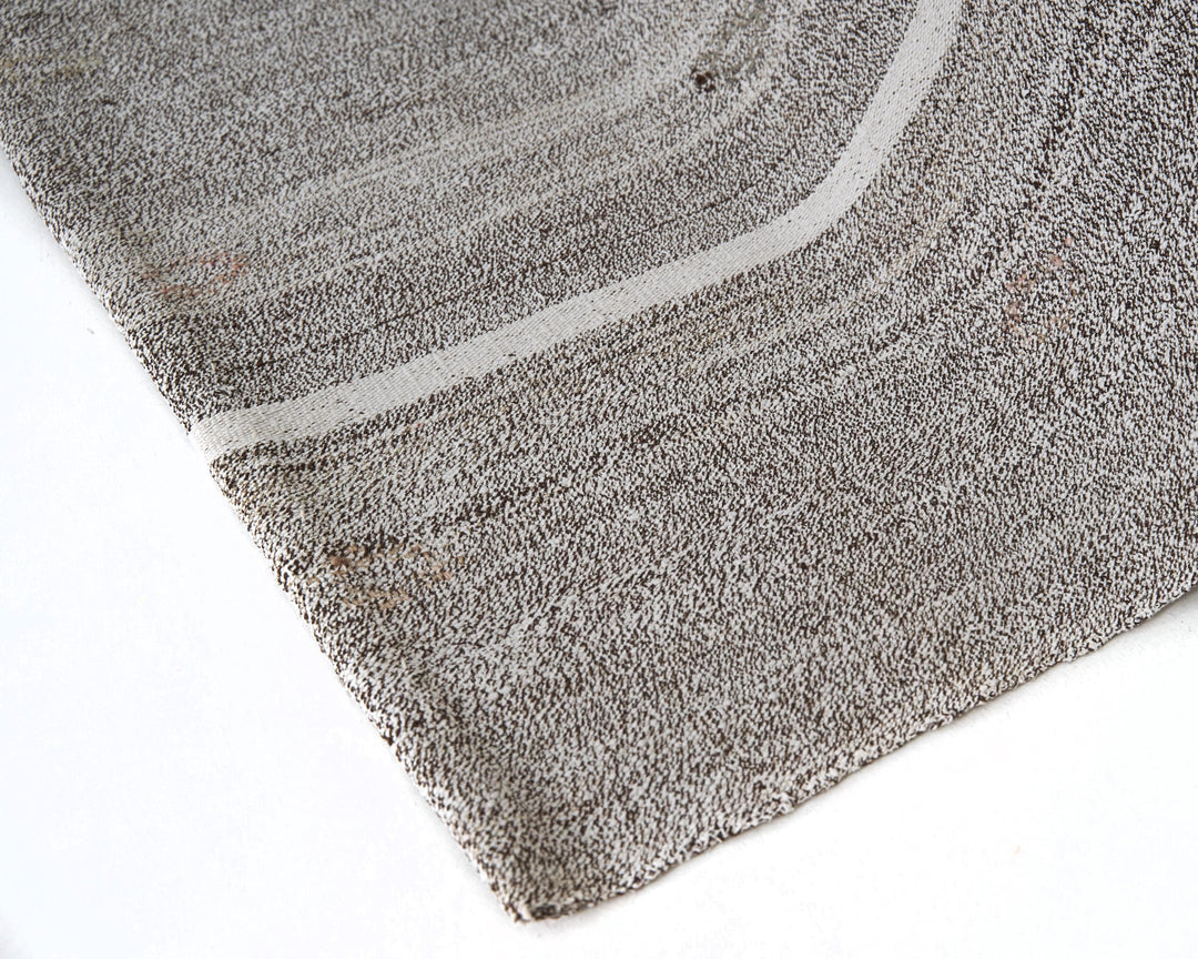 Gray Kilim Rug 5' 11" x 7' 7" | No. VR45413