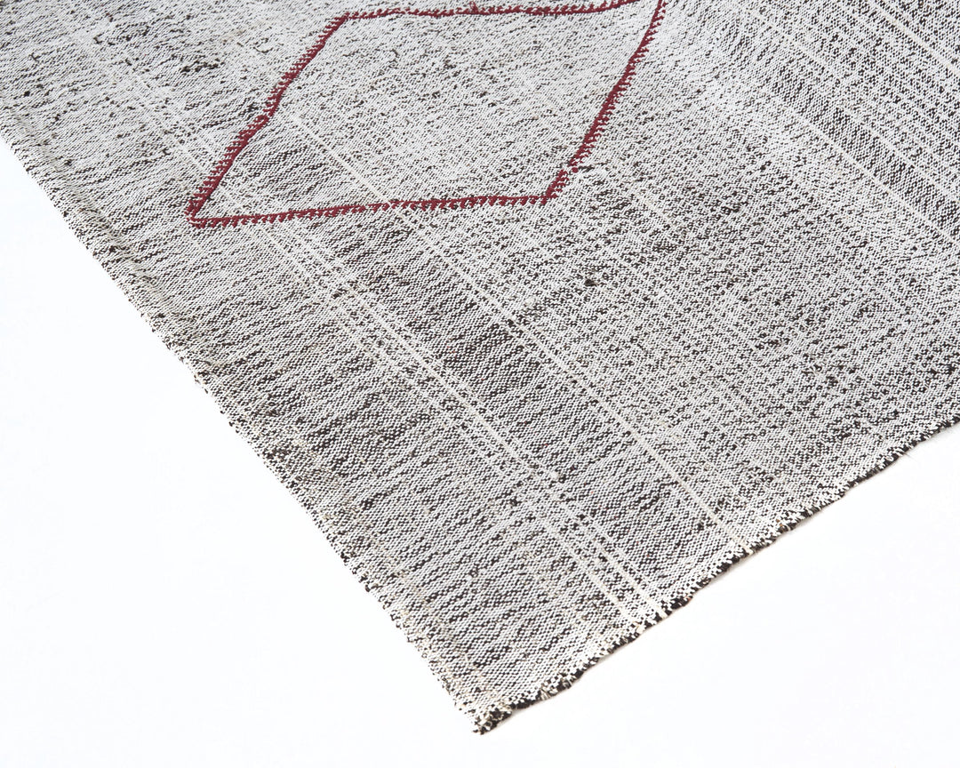 Gray Kilim Rug 7' 5" x 8' 5" | No. VR14060