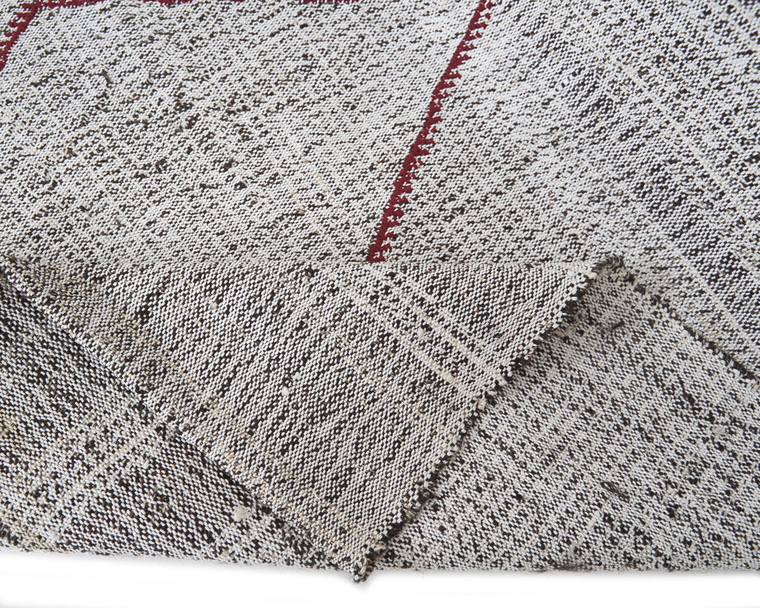 Gray Kilim Rug 7' 5" x 8' 5" | No. VR14060