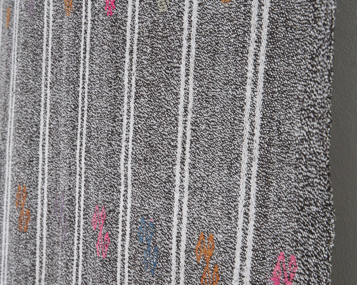 Gray Kilim Rug 6' 7" x 9' 8" | No. VR90180