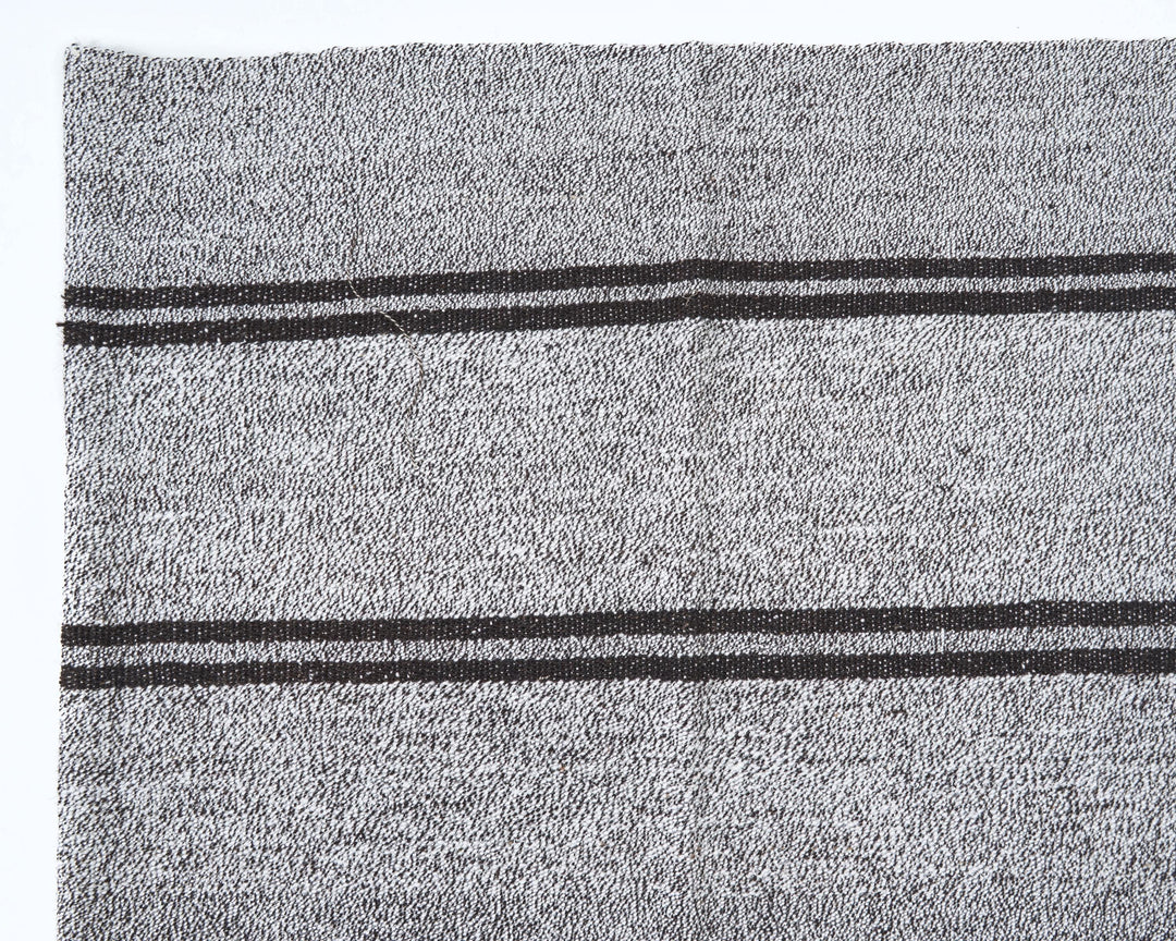 Gray Kilim Rug 5' 3" x 6' 7" | No. VR65713