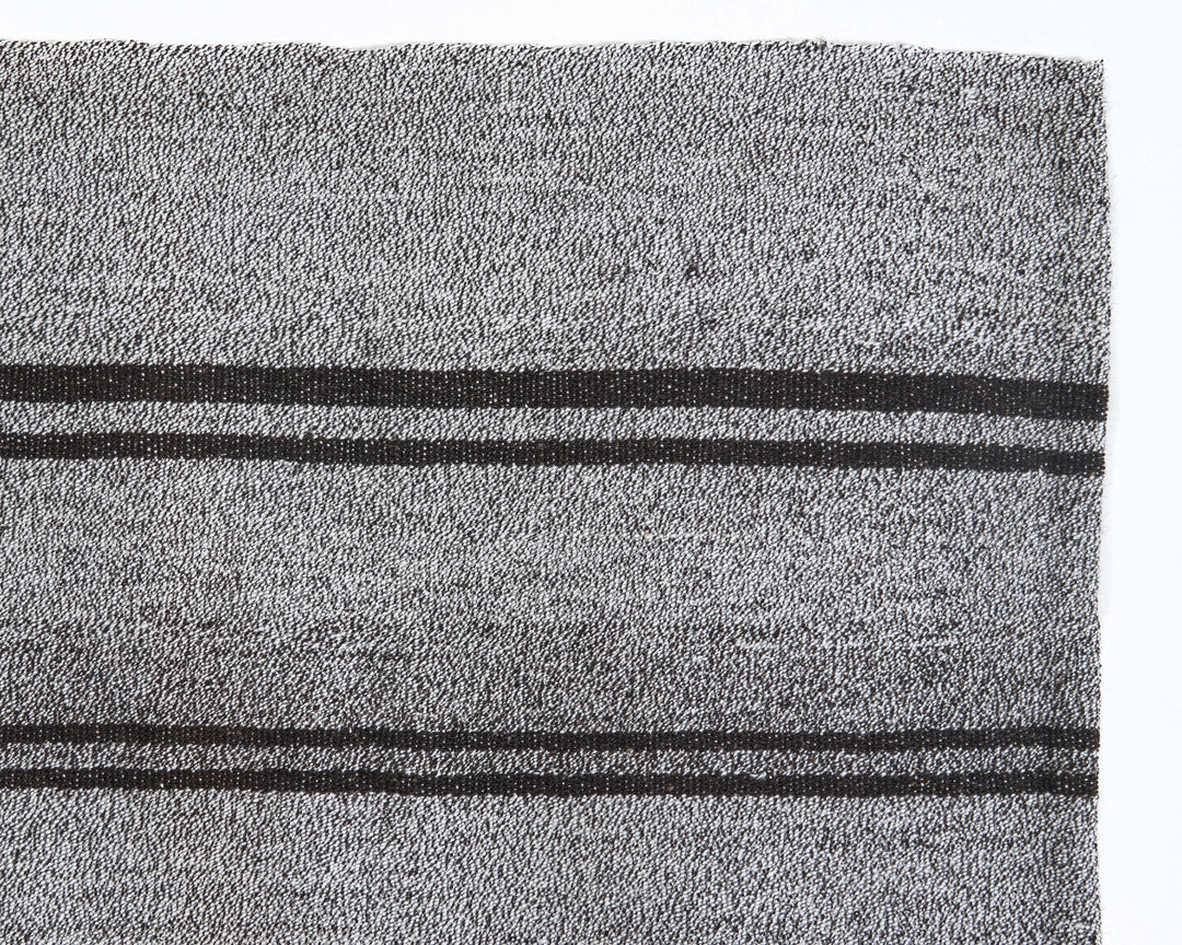 Gray Kilim Rug 5' 3" x 6' 7" | No. VR65713