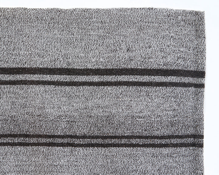Gray Kilim Rug 5' 3" x 6' 7" | No. VR65713