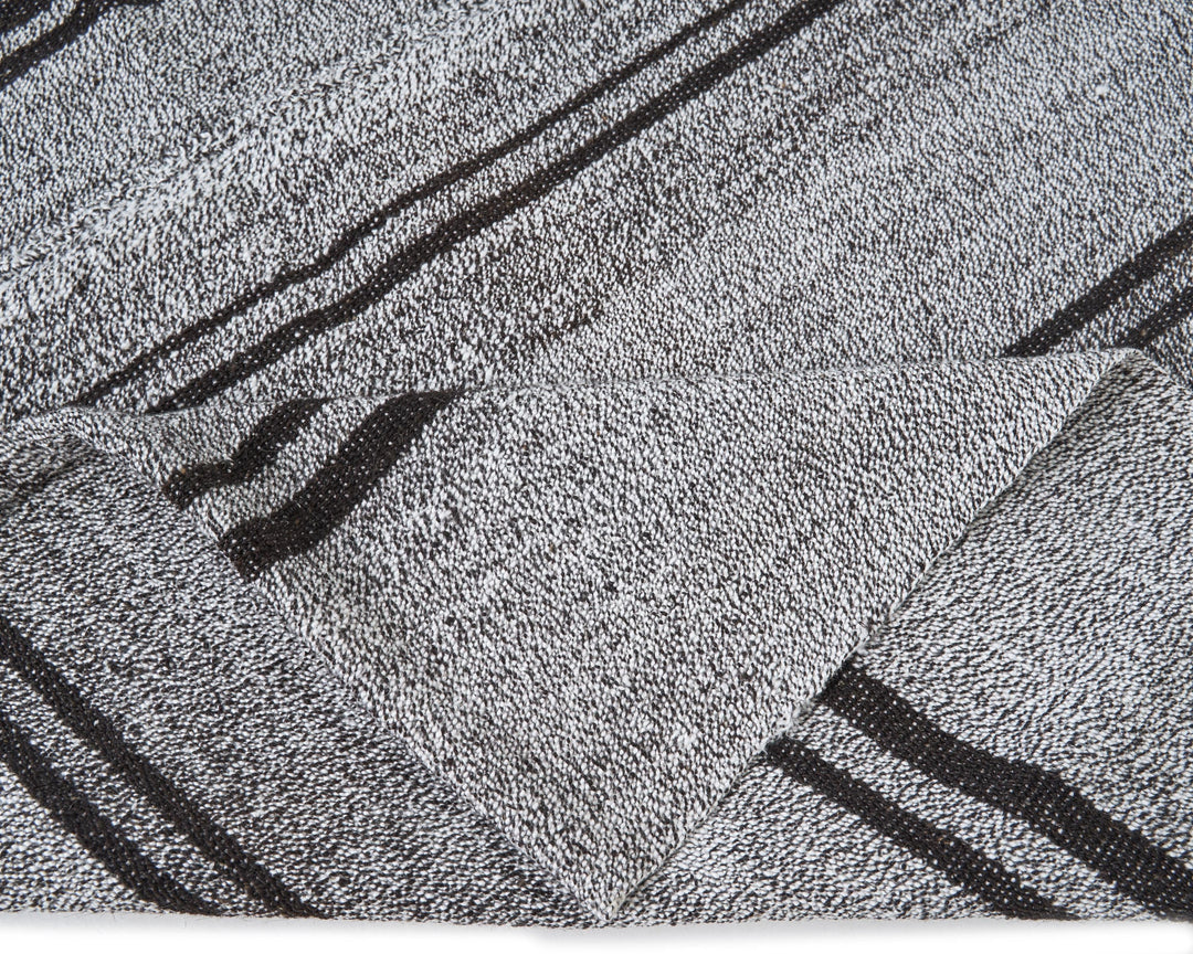 Gray Kilim Rug 5' 3" x 6' 7" | No. VR65713