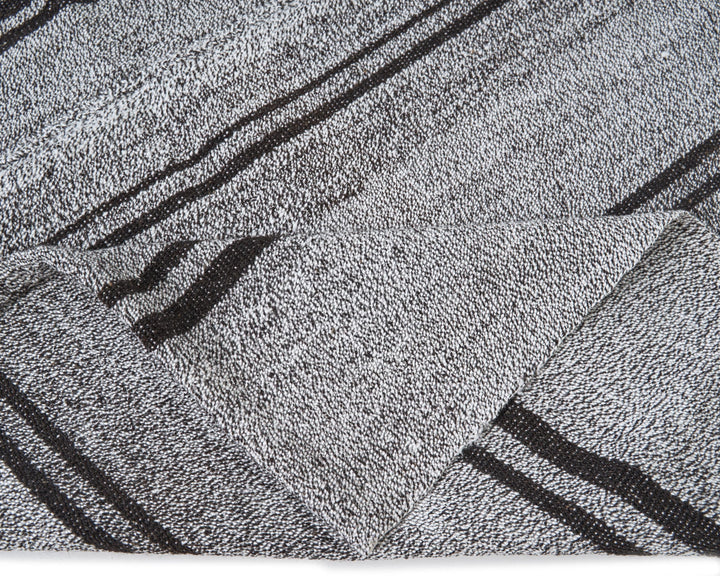 Gray Kilim Rug 5' 3" x 6' 7" | No. VR65713