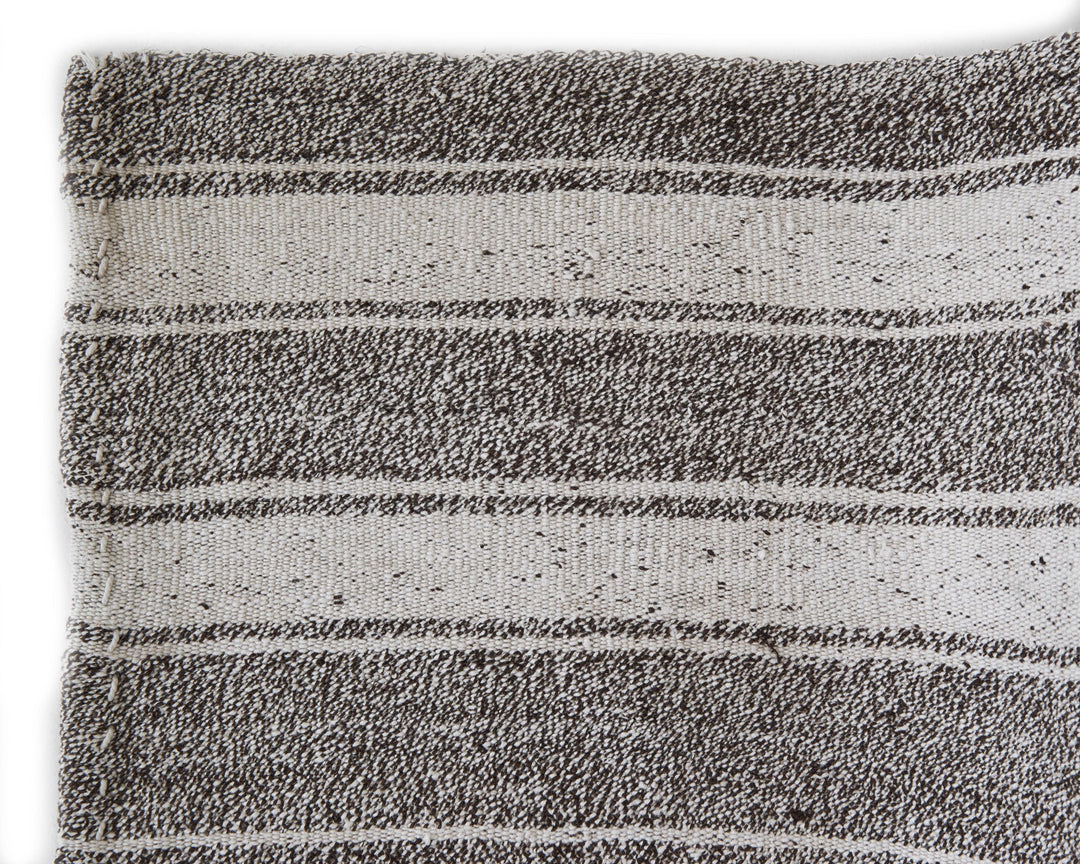 Gray Kilim Rug 6' 8" x 7' 8" | No. VR58928