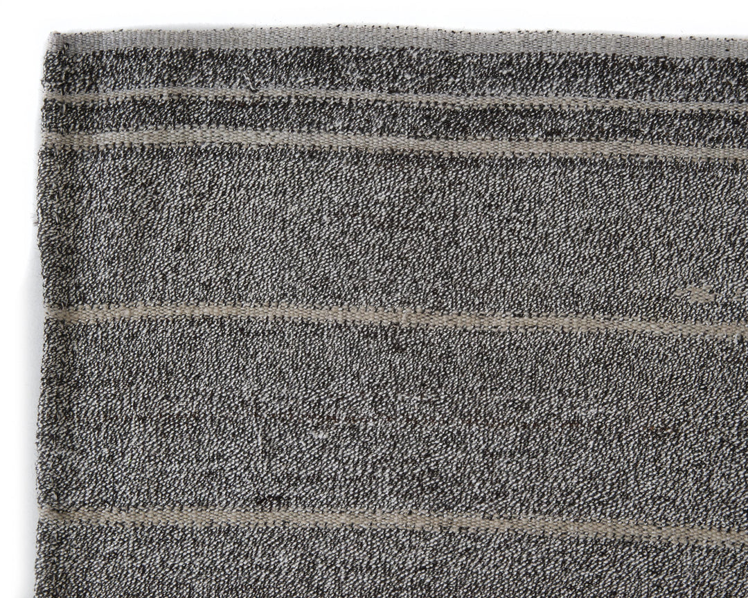 Gray Kilim Rug 5' 11" x 8' 5" | No. VR32398