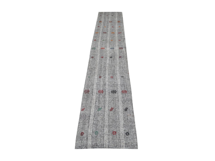 Runner Rug 2' 1" x 28' 4" | No. VR25895