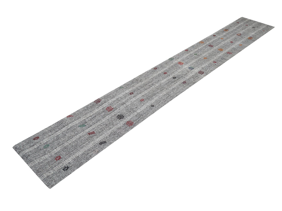 Runner Rug 2' 1" x 28' 4" | No. VR25895