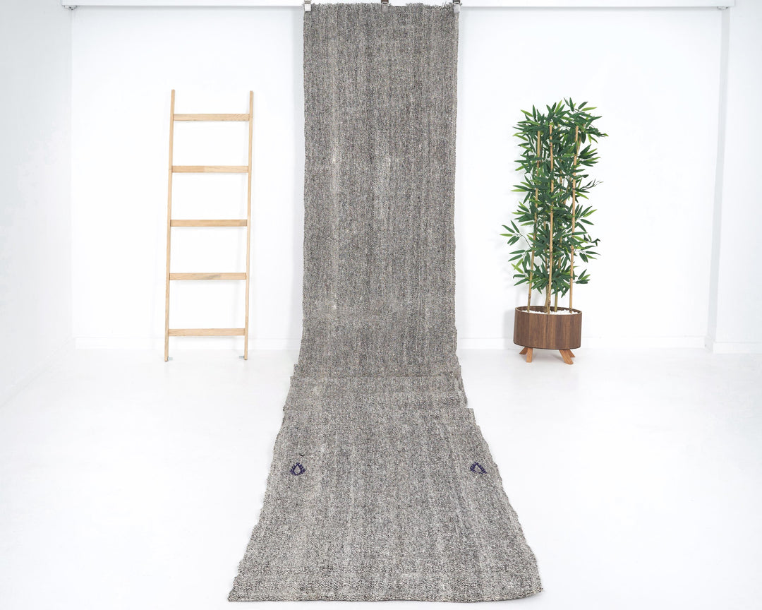 Gray Runner Rug 2' 8" x 22' 7" | No. VR56679
