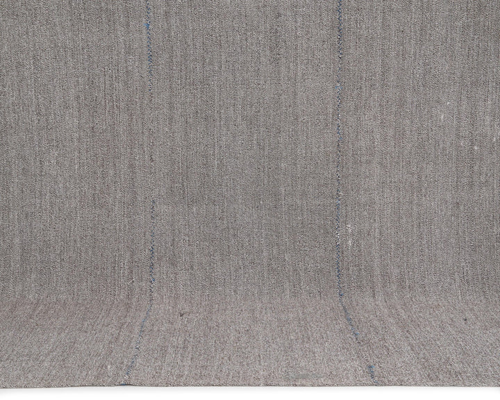 Gray Kilim Rug 8' x 10' | No. VR80071
