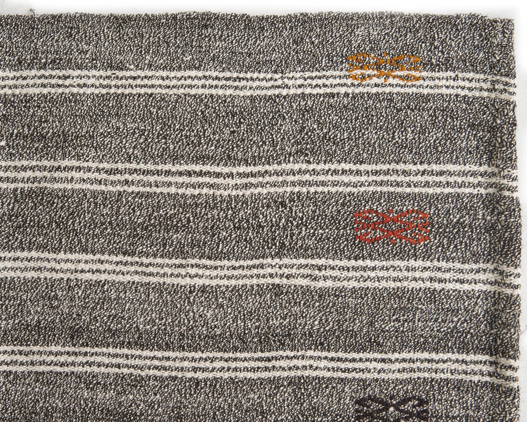 Gray Kilim Rug 6' 1" x 8' 3" | No. VR47906