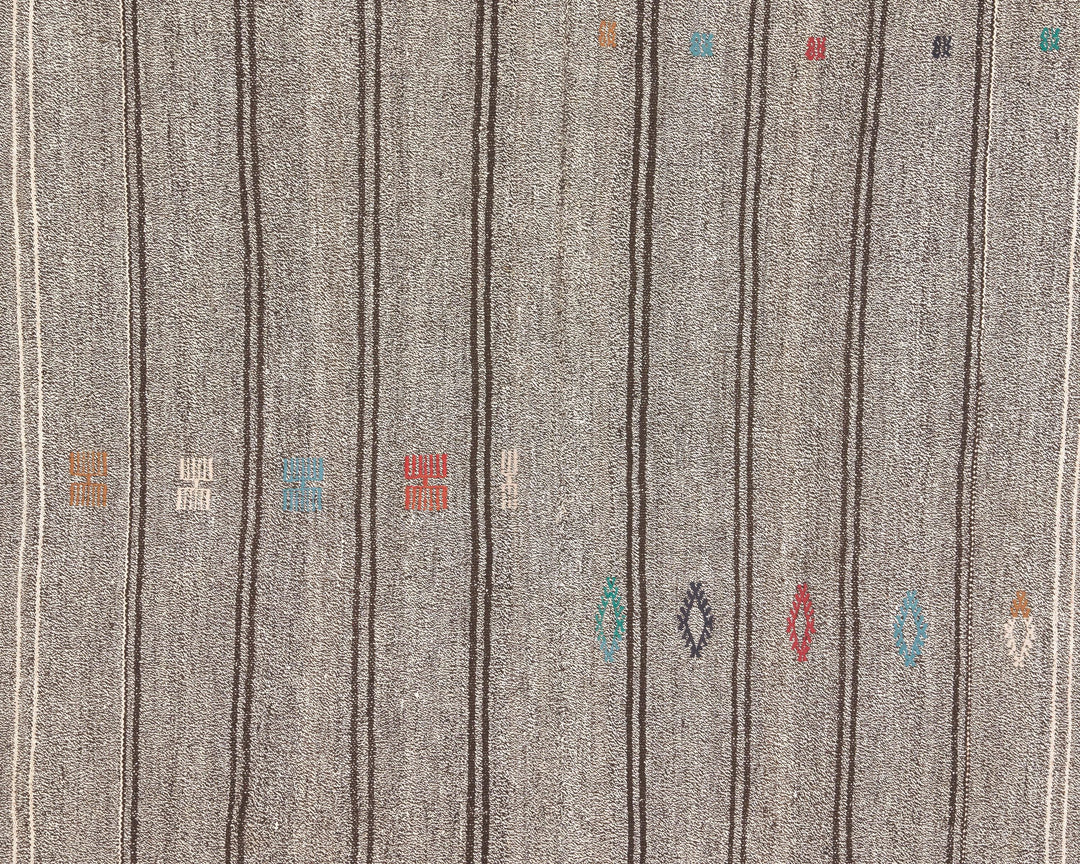 Gray Kilim Rug 6' 3" x 8' 4" | No. VR91247