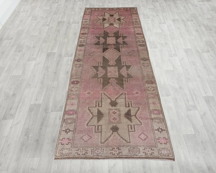 Runner Rug 3' 11" x 11' 10" | No. VR15644