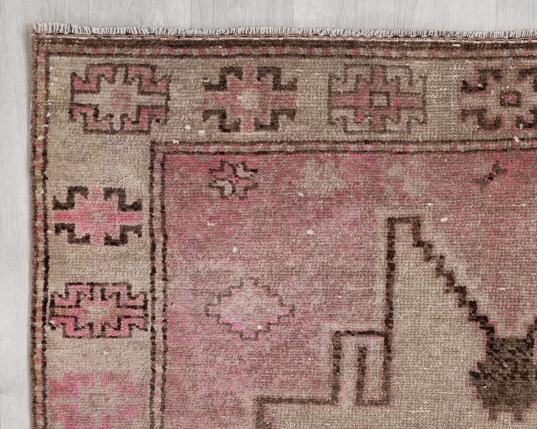 Runner Rug 3' 11" x 11' 10" | No. VR15644