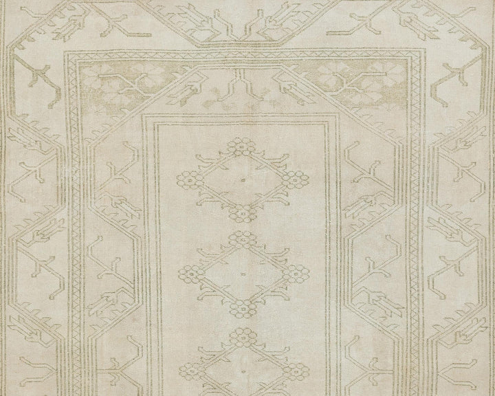 Beige Oushak Rug 5' 11" x 9' 2" | No. VR64043