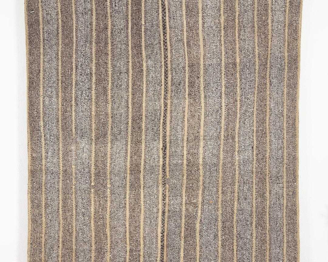 Gray Kilim Rug 4' 11" x 7' 1" | No. VR18205