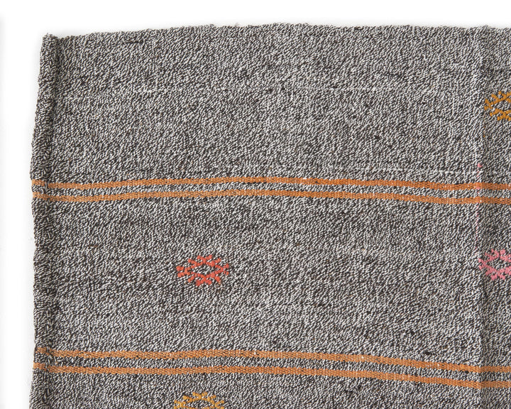 Gray Kilim Rug 5' 7" x 9' 2" | No. VR46693