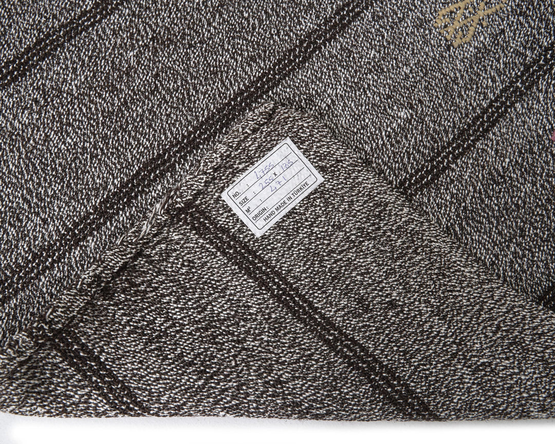 Gray Kilim Rug 6' 1" x 8' 4" | No. VR57790