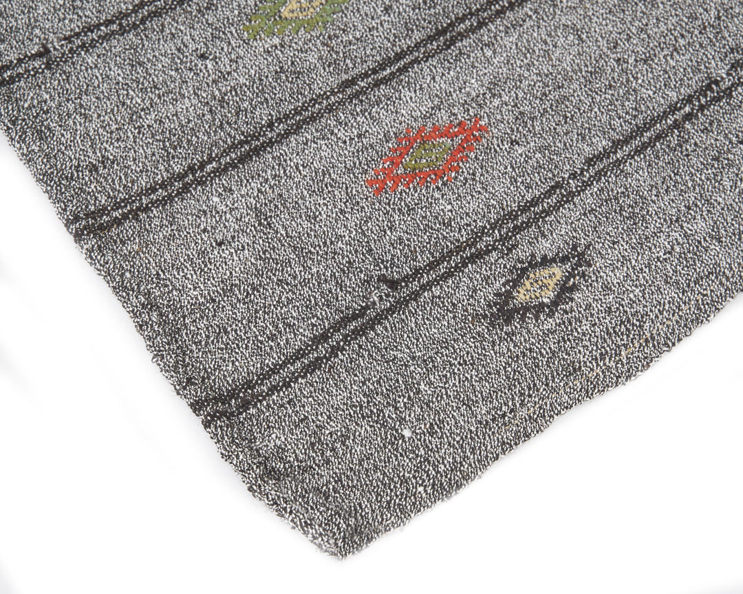 Gray Runner Rug 2' 11" x 16' 5" | No. VR58058