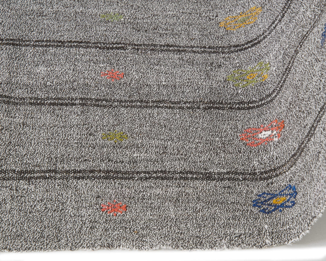 Gray Runner Rug 2' 11" x 16' 5" | No. VR58058