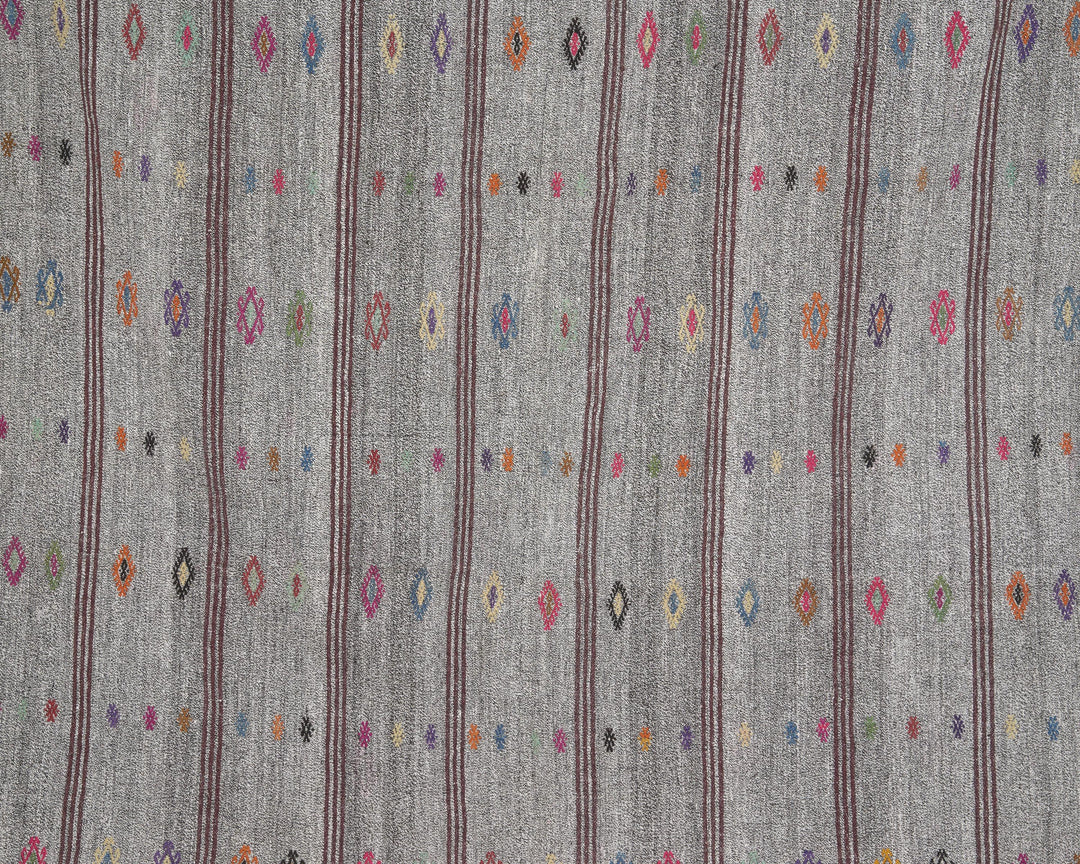 Gray Kilim Rug 7' 3" x 9' | No. VR42073