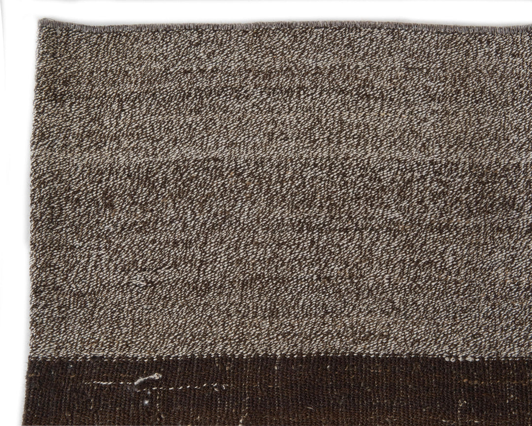 Black Kilim Rug 6' 5" x 8' 2" | No. VR72833