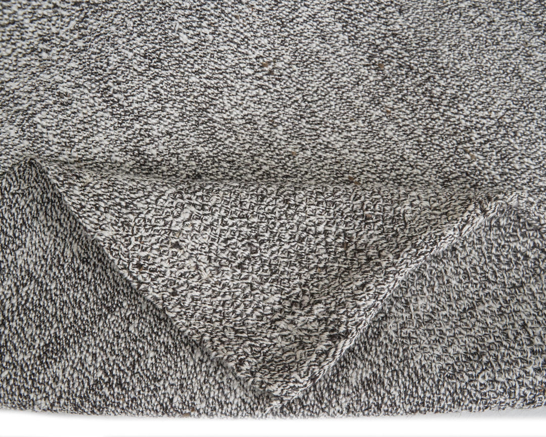 Gray Kilim Rug 6' 1" x 7' 10" | No. VR40372