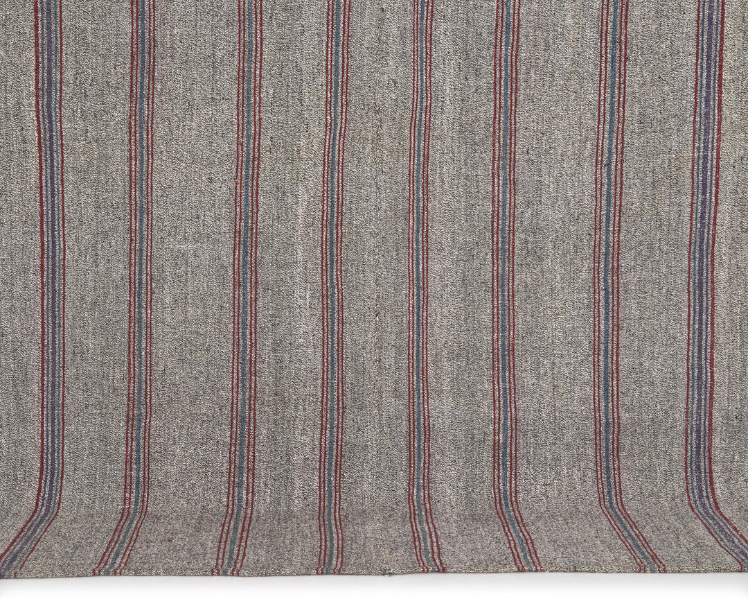 Gray Kilim Rug 6' 1" x 7' 10" | No. VR31422
