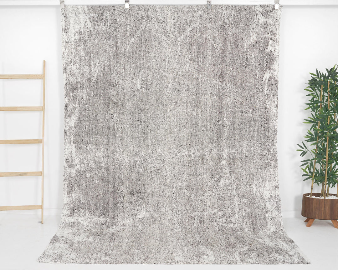 Gray Kilim Rug 6' 5" x 8' 10" | No. VR54312